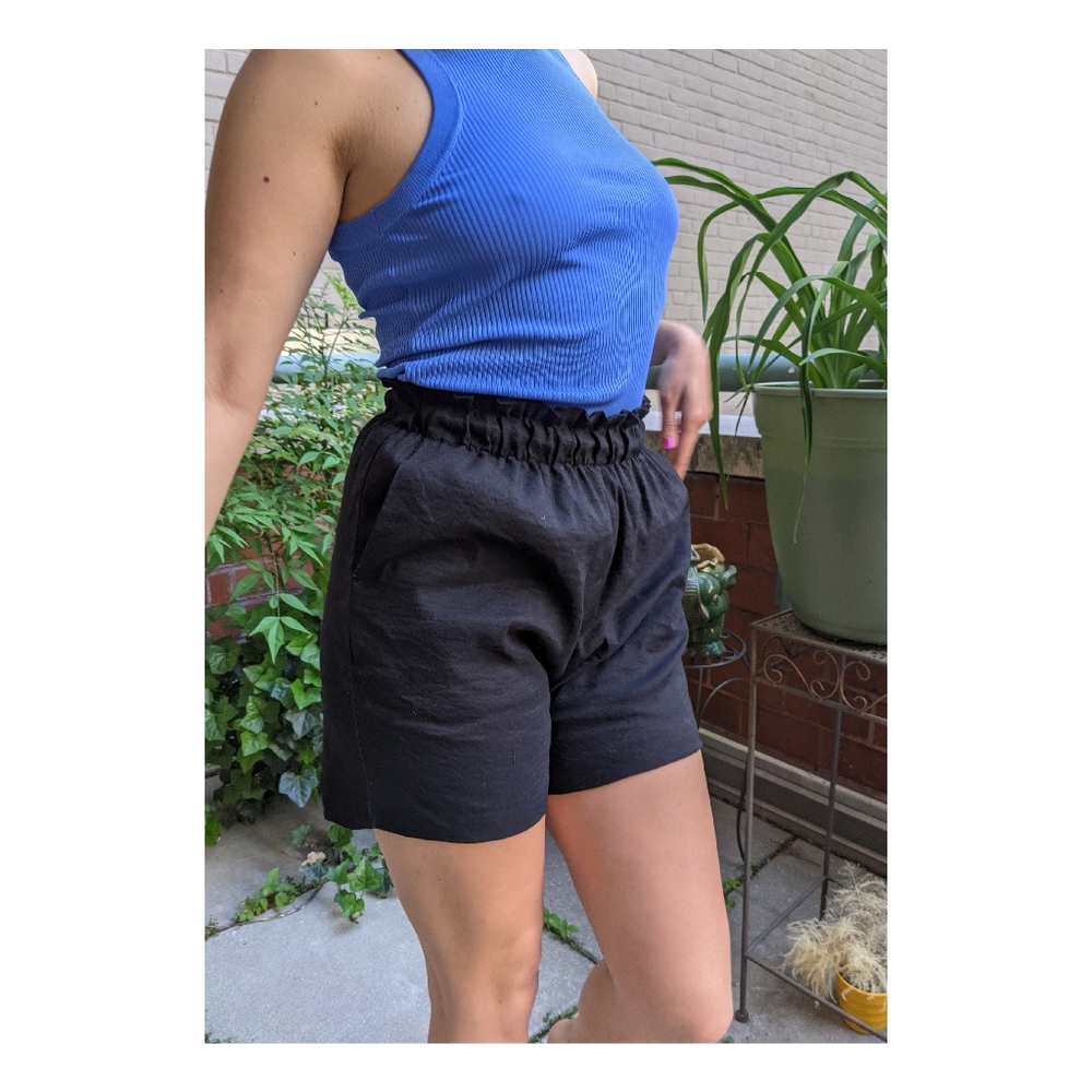 ADAY Ease In Shorts